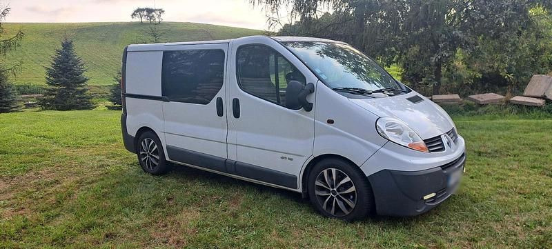 Gebraucht Renault Trafic 114 PS (83 kW) 2008 Weiß Van / Kleinbus