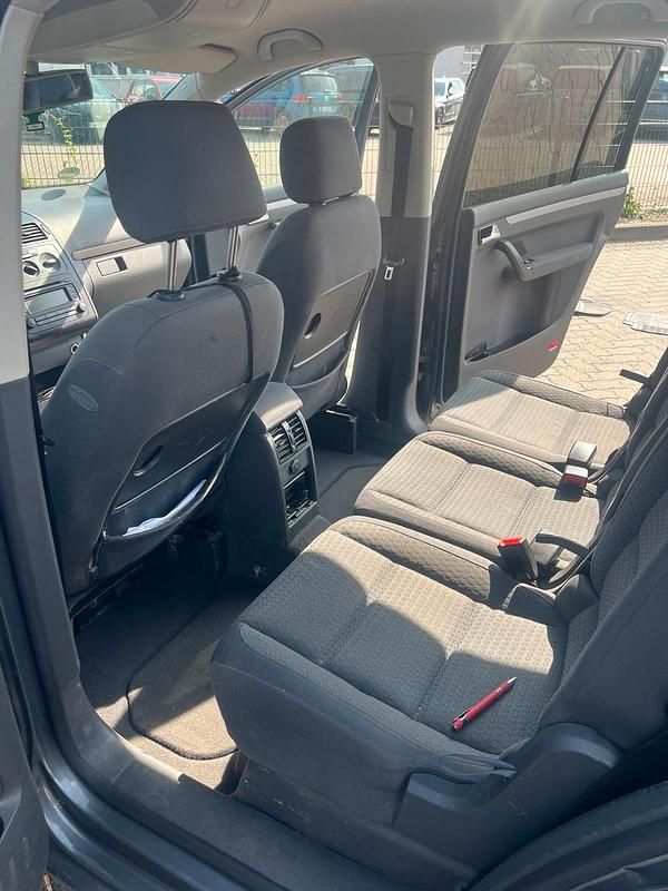 Gebraucht VW Touran 105 PS (77 kW) 2004 Grau Van / Kleinbus