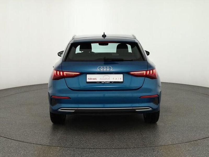 Gebraucht Audi A3 Advanced 110 PS (80 kW) 2022 Blau Limousine