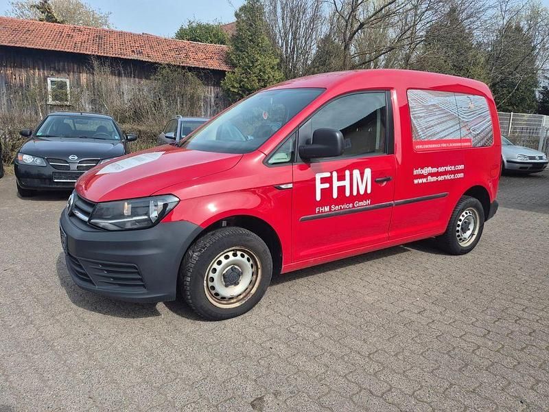 Gebraucht VW Caddy 84 PS (61 kW) 2017 Rot Van / Kleinbus