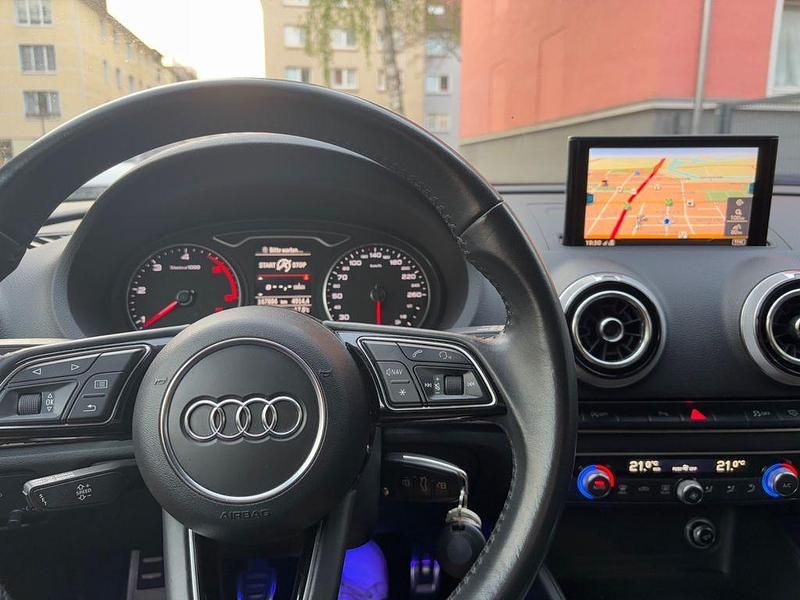 Gebraucht Audi A3 Ambiente 116 PS (85 kW) 2017 Grau Limousine