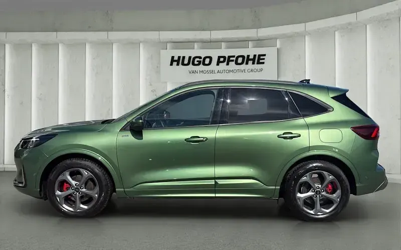 Gebraucht Ford Kuga ST-Line X 186 PS (136 kW) 2024 Grün SUV
