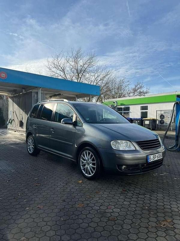 Gebraucht VW Touran Highline 136 PS (100 kW) 2004 Van / Kleinbus