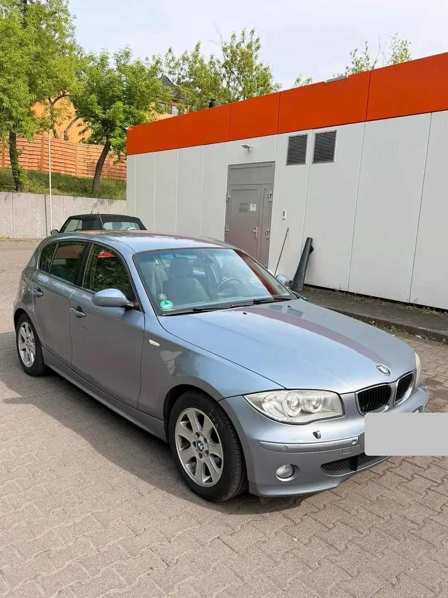 Gebraucht BMW 118 129 PS (94 kW) 2004 Blau Kleinwagen