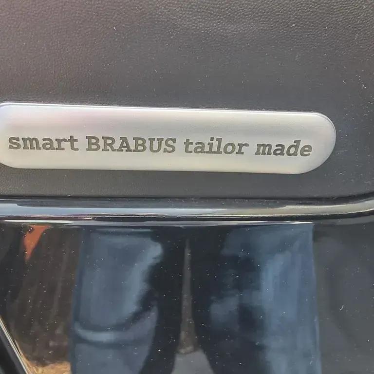 Używany Smart ForTwo Cabrio Brabus 71 KM (52 kW) 2016 Czarny Kabriolet