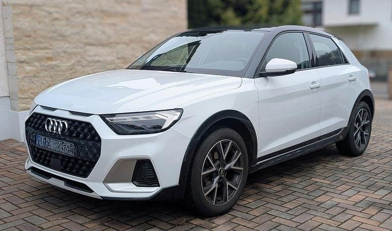 Gebraucht Audi A1 Comfort 110 PS (80 kW) 2021 Weiß Kleinwagen