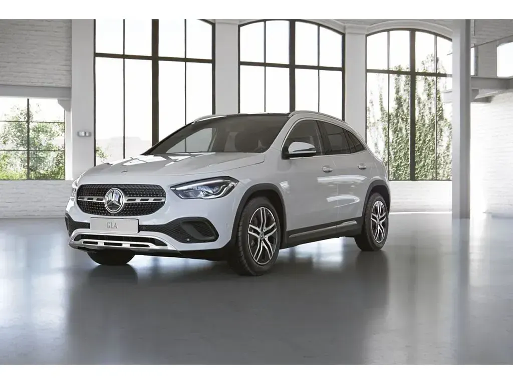 Gebraucht Mercedes GLA200 Progressive 163 PS (119 kW) 2022 SUV