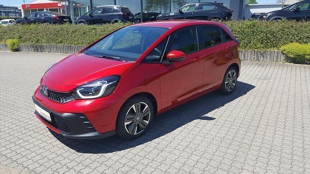 Rot Gebraucht 2023 Honda Jazz Advance Kleinwagen | 27.990 € (Fairer Preis) - Bild 1/4