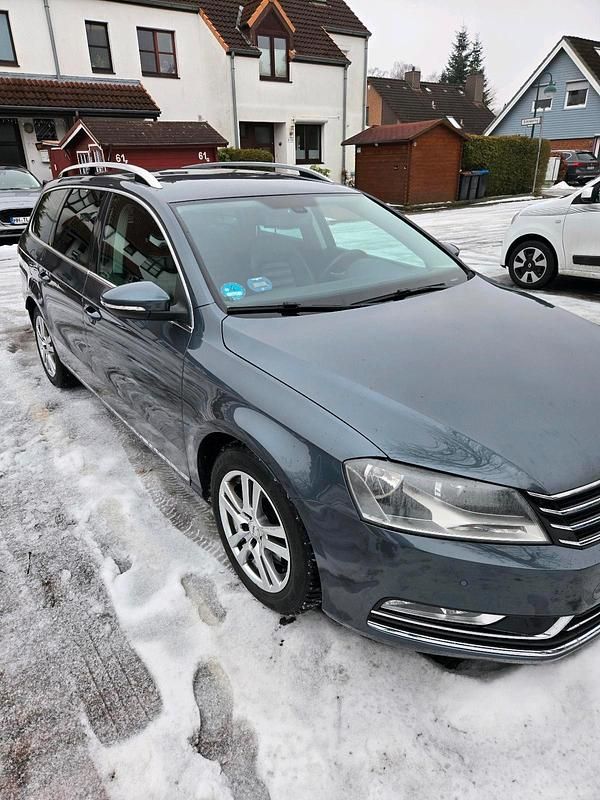 Gebraucht VW Passat 160 PS (117 kW) 2013 Grau Kombi