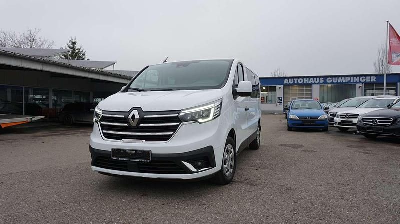 Gebraucht Renault Trafic 110 PS (80 kW) 2021 Weiß Van / Kleinbus