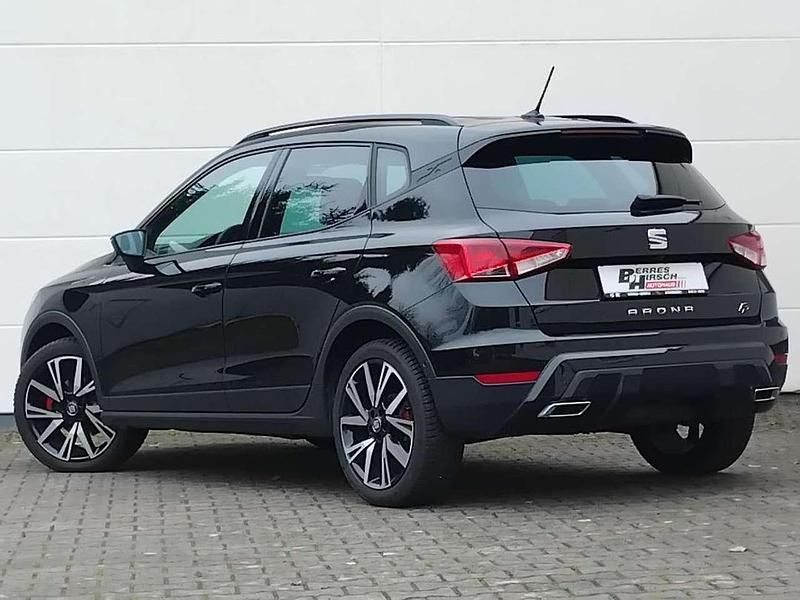Gebraucht Seat Arona FR 110 PS (80 kW) 2021 Midnight schwarz metallic SUV