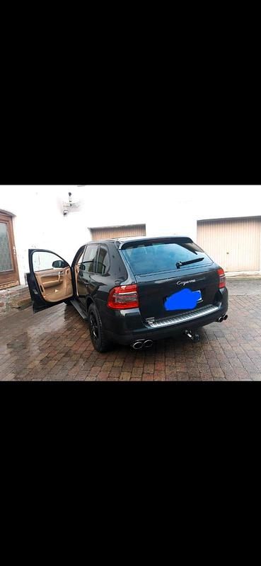 Schwarz Gebraucht 2004 Porsche Cayenne SUV | 4.000 € - Bild 1/4