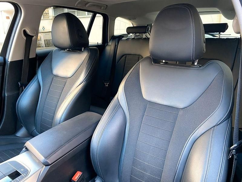 Gebraucht BMW 330e Advantage 184 PS (135 kW) 2020 Grau Kombi