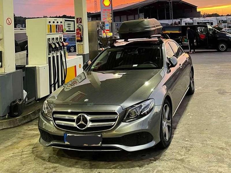 Gebraucht Mercedes E350 Avantgarde 258 PS (189 kW) 2016 Grau Limousine