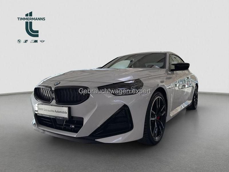 Mineralweiß (metallic) Gebraucht 2025 BMW M240 M Sport Coupé | 48.960 € (Guter Preis) - Bild 1/4