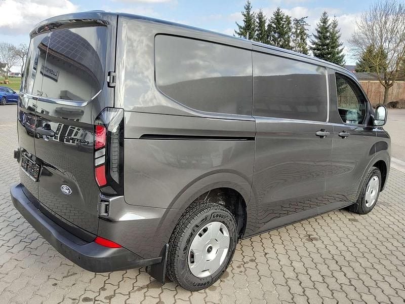 Gebraucht Ford Transit Custom Trend 136 PS (100 kW) 2024 Magnetic Van / Kleinbus