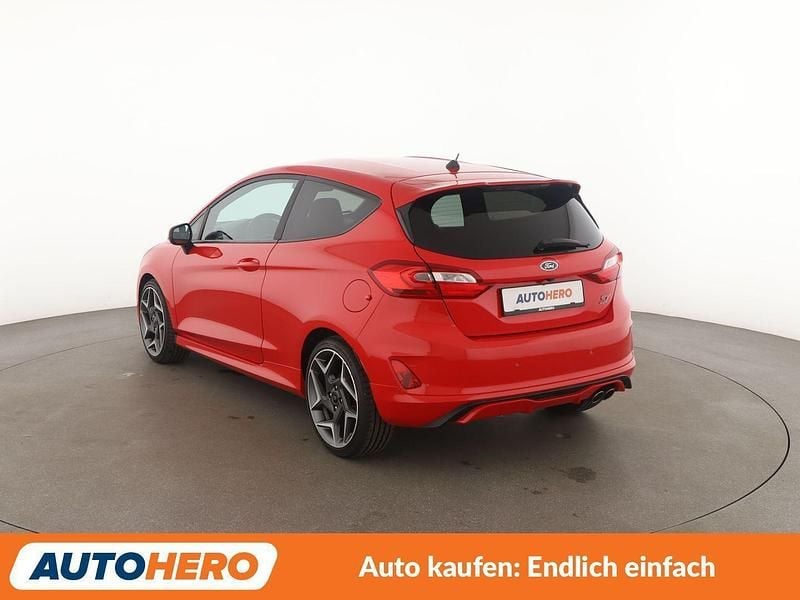 Gebraucht Ford Fiesta ST 200 PS (147 kW) 2018 Rot Kleinwagen