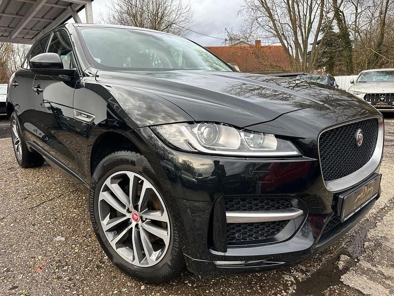 Gebraucht Jaguar F-Pace R-Sport 179 PS (131 kW) 2017 Schwarz SUV