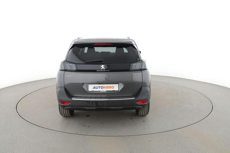 Gebraucht Peugeot 5008 Allure 131 PS (96 kW) 2022 Grau SUV