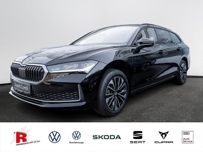 Neu Skoda Superb Selection 204 PS (150 kW) 2025 Schwarz Kombi