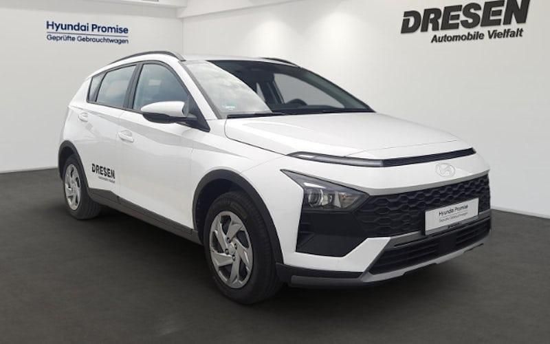 Gebraucht Hyundai Bayon Select 100 PS (73 kW) 2025 Weiß SUV