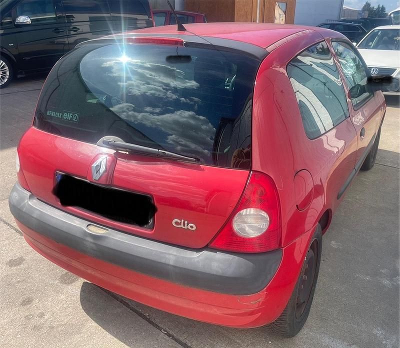 Usata Renault Clio II 2005 Rosso Utilitaria