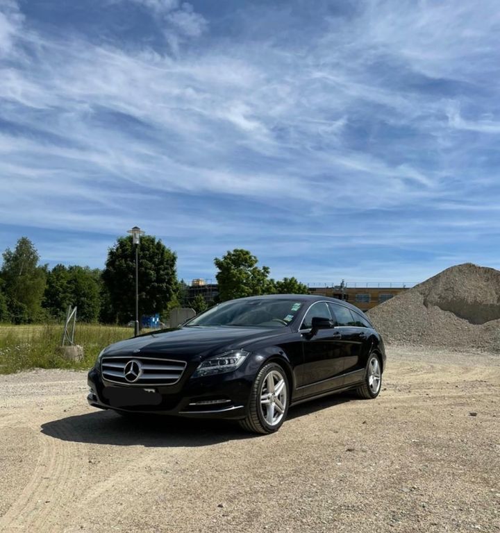 Schwarz Gebraucht 2014 Mercedes CLS350 Shooting Brake Kombi | 16.700 € (Guter Preis) - Bild 1/4