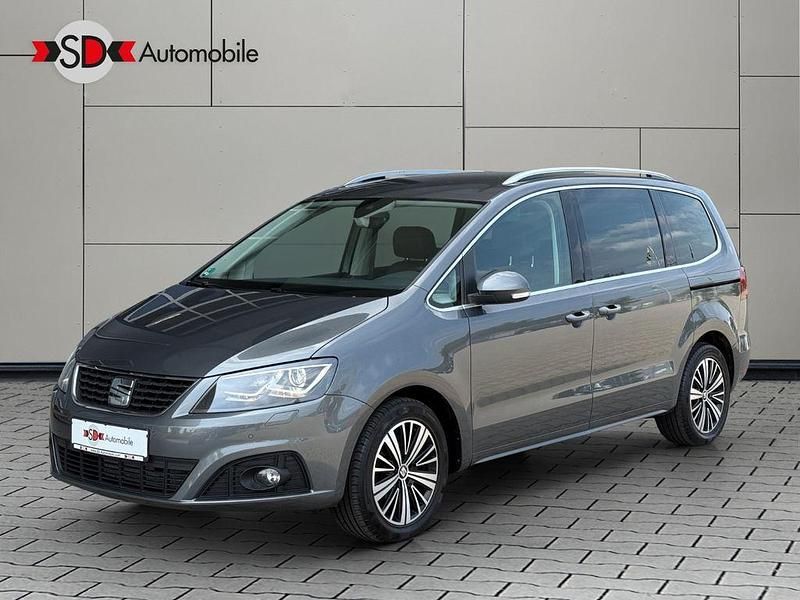 Grau Gebraucht 2020 Seat Alhambra XCELLENCE Van / Kleinbus | 24.350 € (Etwas zu teuer) - Bild 1/4