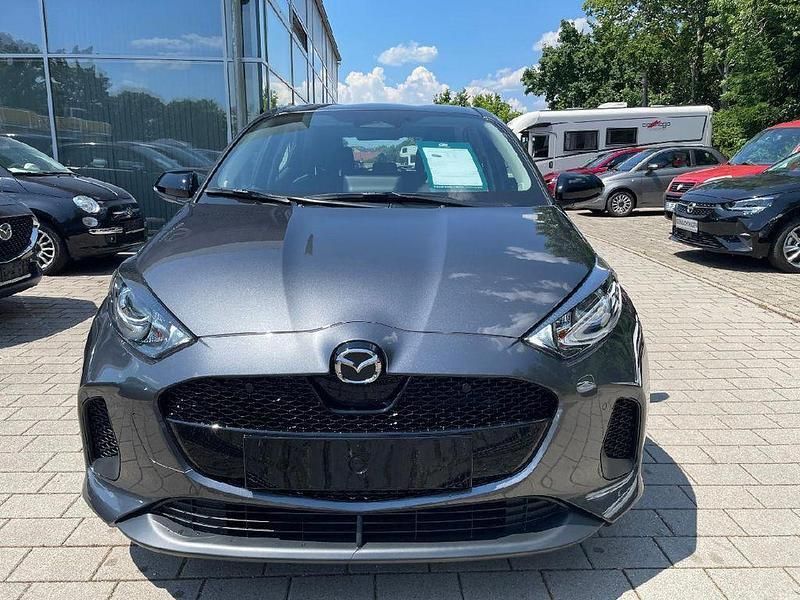 Neu Mazda 2 Exclusive-Line 116 PS (85 kW) 2025 Grau Limousine