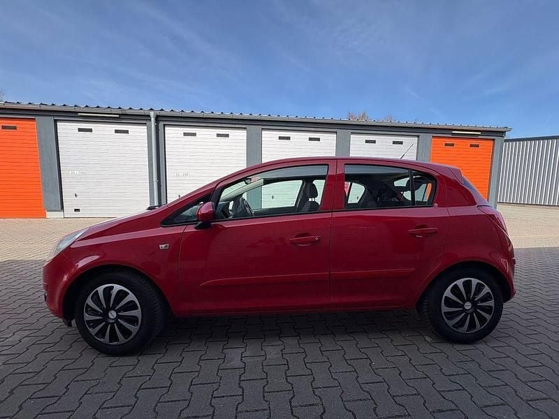 Gebraucht Opel Corsa Innovation 80 PS (58 kW) 2007 Rot Kleinwagen