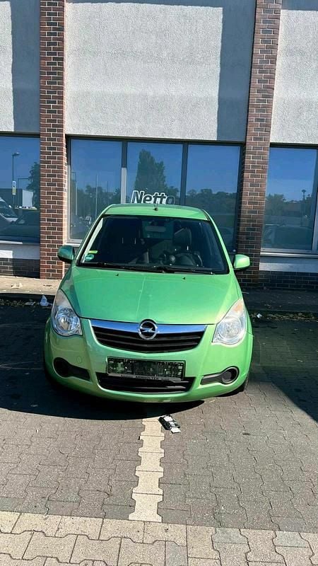 Grün Gebraucht 2009 Opel Agila Kleinwagen | 2.900 € (Guter Preis) - Bild 1/4