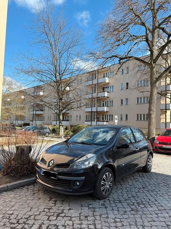 Gebraucht Renault Clio III 88 PS (64 kW) 2007 Schwarz Kleinwagen