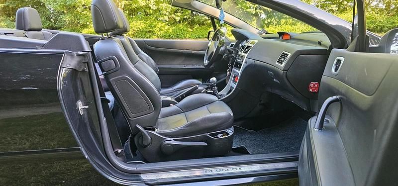 Gebraucht Peugeot 307 136 PS (100 kW) 2005 Schwarz Coupé