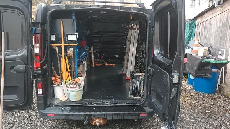 Gebraucht Opel Vivaro 145 PS (106 kW) 2019 Schwarz Van / Kleinbus