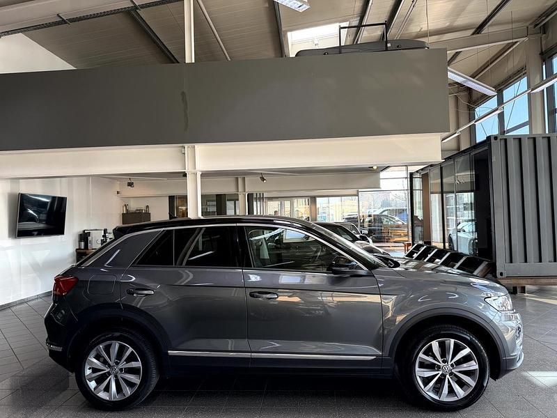 Gebraucht VW T-Roc Style 150 PS (110 kW) 2020 Grau metallic SUV