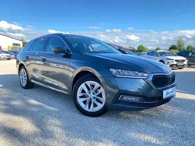 Gebraucht Skoda Octavia Style 150 PS (110 kW) 2021 Grau Kombi