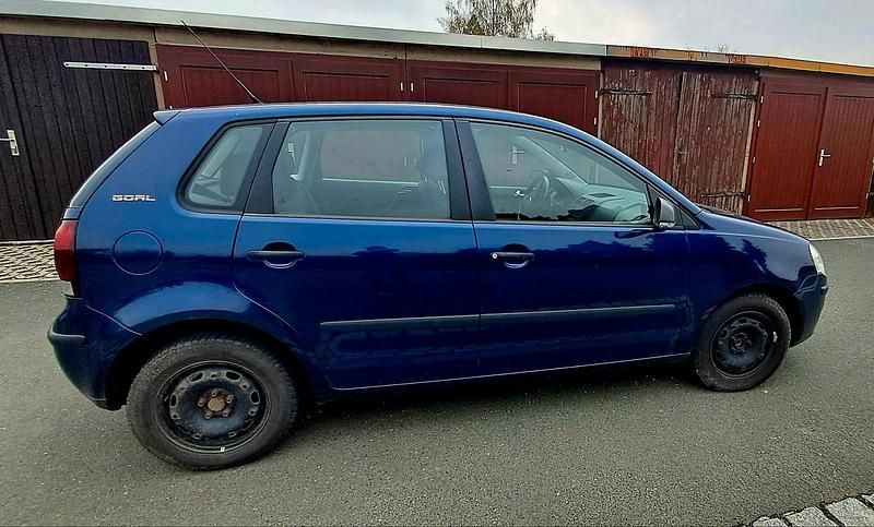 Second-hand VW Polo 55 CP (40 kW) 2006 Albastru Hatchback