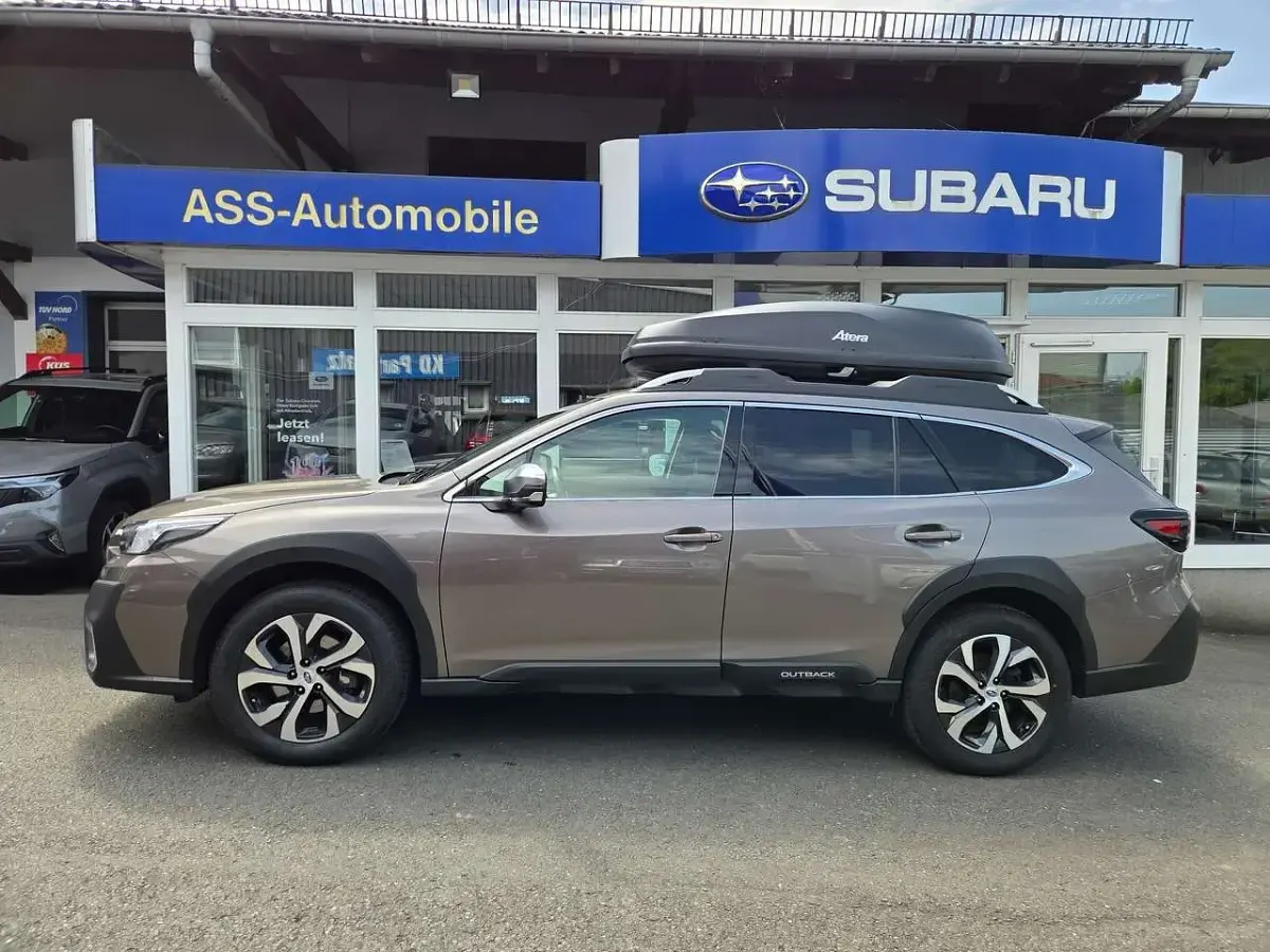 Gebraucht Subaru Outback Platinum 169 PS (124 kW) 2021 Brilliant bronze (m) Kombi