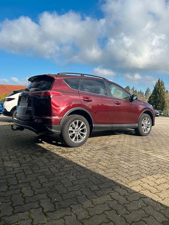 Gebraucht Toyota RAV4 Hybrid Edition-S 155 PS (114 kW) 2017 Rot SUV