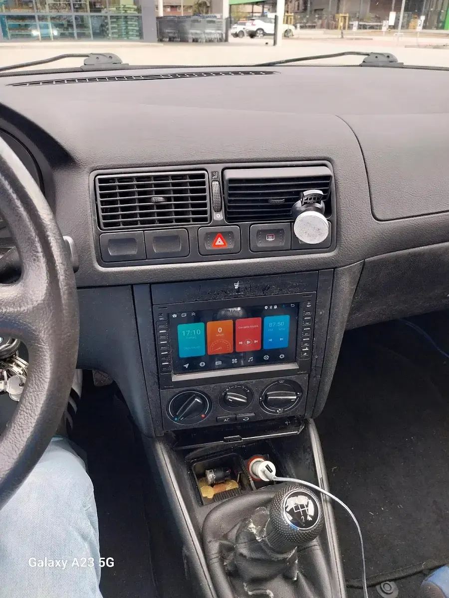 Gebraucht VW Golf III 75 PS (55 kW) 1999 Silber Kombi