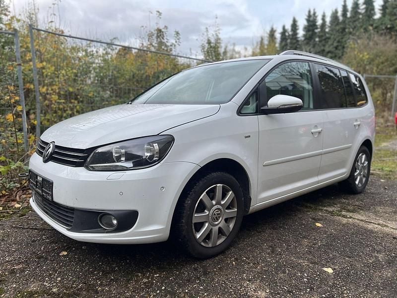 Weiß Gebraucht 2014 VW Touran Van / Kleinbus | 4.850 € (Superpreis) - Bild 1/4