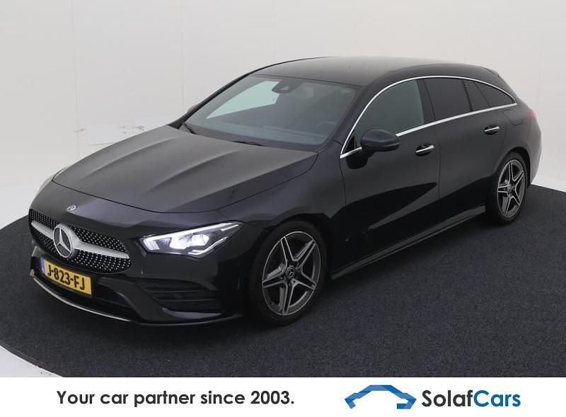 Schwarz Gebraucht 2020 Mercedes CLA250 Shooting Brake AMG Kombi | 24.140 € (Guter Preis) - Bild 1/4