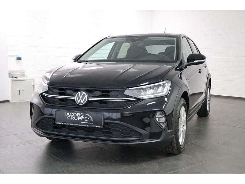 Gebraucht VW Taigo Basis 95 PS (69 kW) 2025 Schwarz SUV