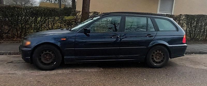 Gebraucht BMW 316 116 PS (85 kW) 2003 Blau Kombi