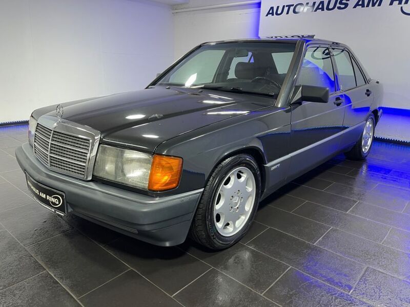 Gebraucht Mercedes 190 Sportline 136 PS (100 kW) 1993 Schwarz metallic Limousine