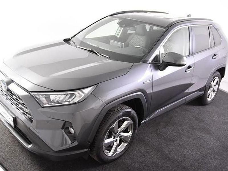 Second-hand Toyota RAV4 2021 Gri SUV