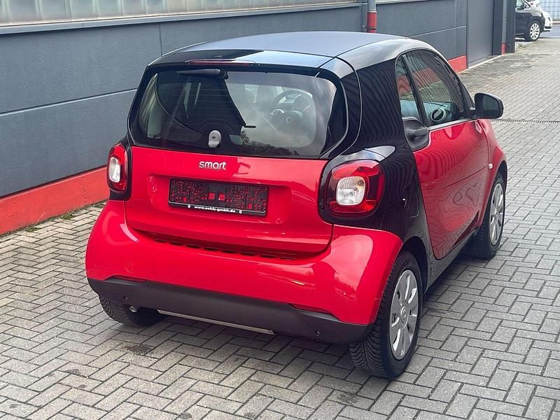 Gebraucht Smart ForTwo Coupé 71 PS (52 kW) 2015 Rot Coupé