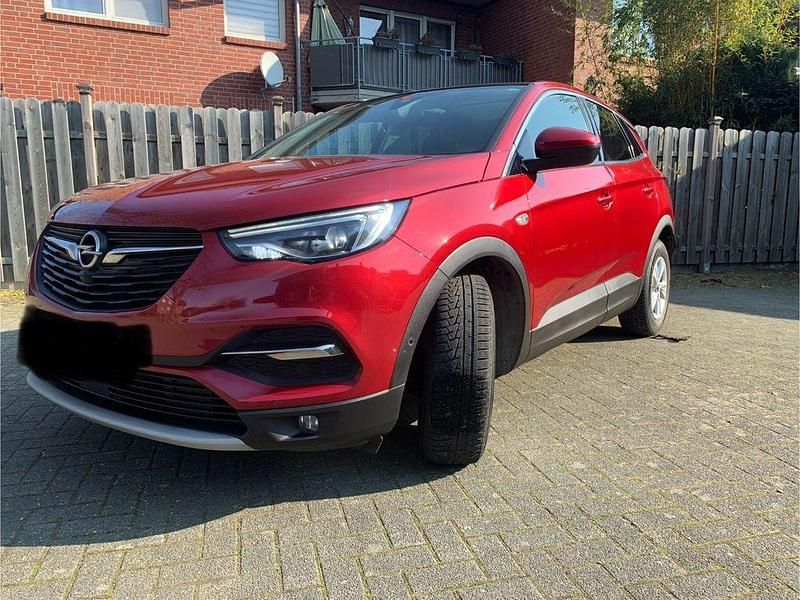 Gebraucht Opel Grandland X Innovation 131 PS (96 kW) 2018 Rot SUV