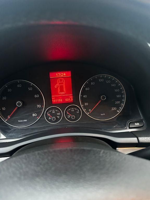 Schwarz Gebraucht 2007 VW Golf V United Limousine | 2.500 € (Guter Preis) - Bild 1/4