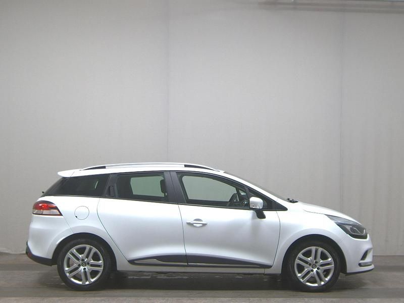 Gebraucht Renault Clio IV 90 PS (66 kW) 2018 Weiss Limousine